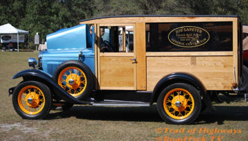 Antique Car-Heritage Days-Car show-Old Myakka City-Florida-Trail of Highways-RoadTrek TV-Organic Content-Marketing-Social SEO-Travel-Media-
