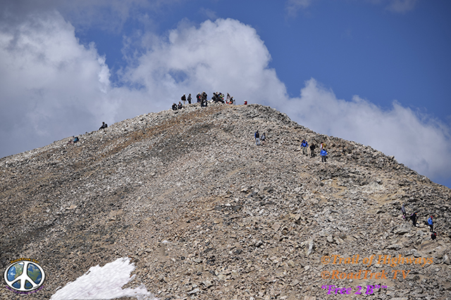 Mount Democrat Hike 1-3, Mount Democrat offers 2 other 14ers to hike to in the same day, Mt. Lincoln  -  14,286 feet, Mt. Bross  -  14,172 feet which you have to skirt the edge of the summit cause its on private property.